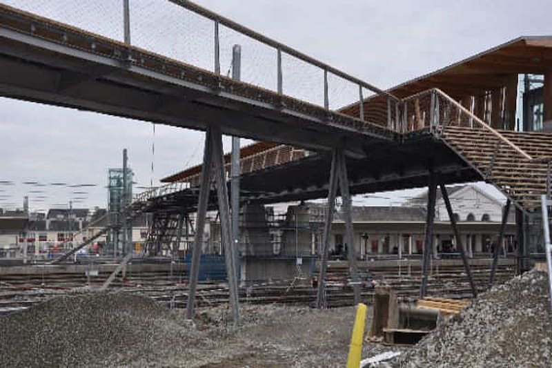 Laval footbridge